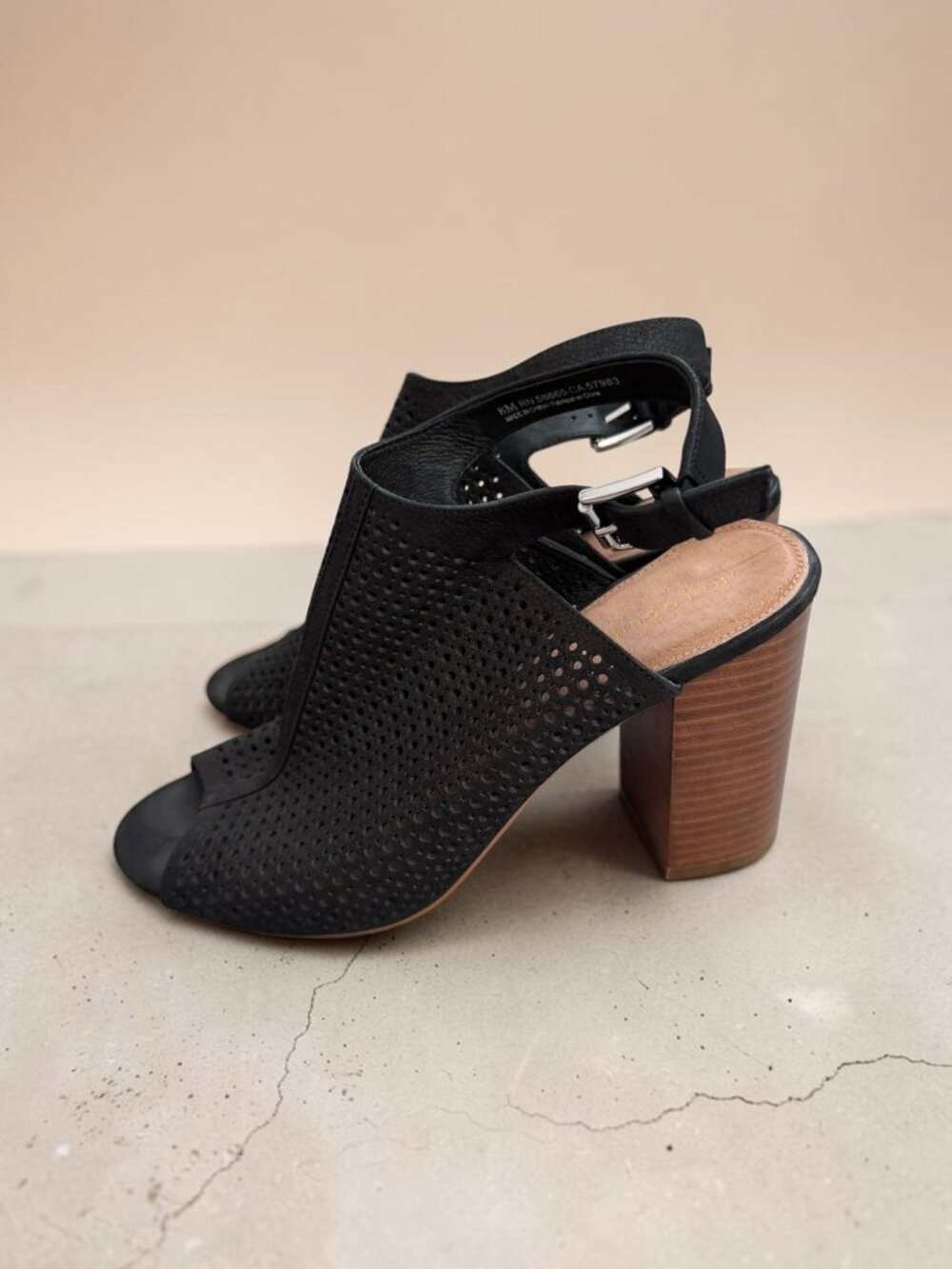 HALOGEN Black Leather Slingback Heels Size 8